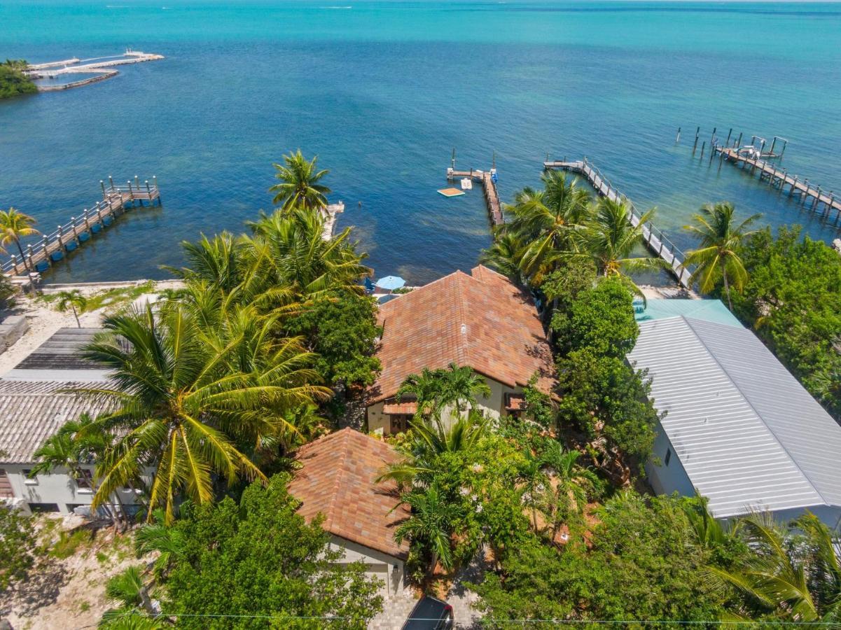 Keys Oceanfront Beauty Dock And Pool Villa Marathon Exterior photo